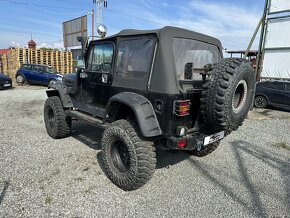 Jeep Wrangler 135kW - 6