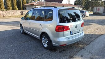 VW Touran 1.6TDI 77kw - 6