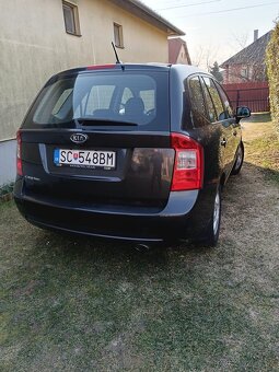 Predam KIA carens 2.0 benzin - 6