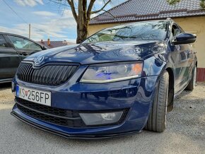 MRACITKA NA SVETLA SKODA OCTAVIA 3 - mracitka OIII pred FL - 6