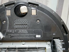 iRobot Roomba 681 - 6