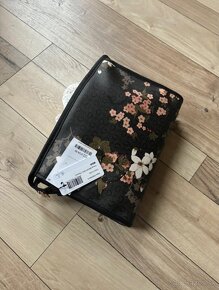 GUESS Floral Cosmetic Bag - 6