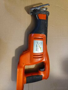 Black and Decker - 6