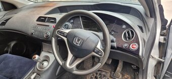 Honda Civic 1,4I-DSI 61kw - 6