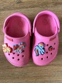 Crocs - Detské zimné topánky i šlapky Crocs - 6
