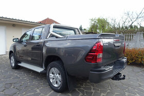 Toyota Hilux DC 2.4 D-4D pick up, 110kW, M6, 4d. - 6