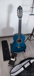 Gitara Valencia s príslušenstvom - 6