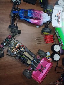 Rc Buggy Model 1:10 Team Associated B74 - 6