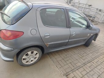 PREDÁM PEUGEOT 206 1.4HDI - 6