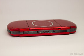 PSP 3000 radiant red - 6