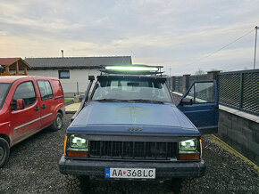 Jeep cherokee xj 2,1 - 6