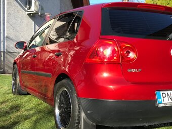 Na predaj VW Golf V - 6