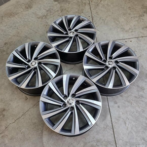 Originál Škoda disky 5x112 R18 ET48 - 6