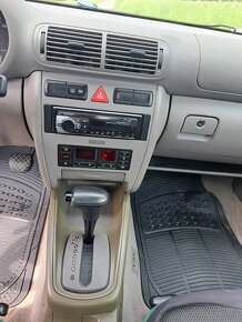 Audi A3 1,6 Benzin-Automat - 6