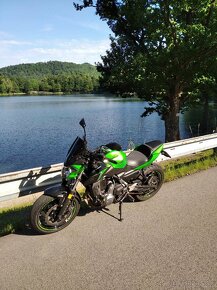 KAWASAKI Z650 - 6