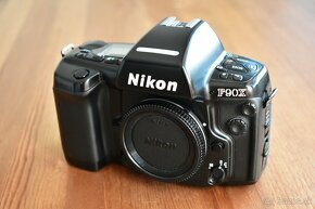 Nikon F90X s databackom MF-26 a orig strapom - 6