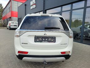 Mitsubishi Outlander 2.2 DI-D Instyle A/T 4x4 7-miest - 6