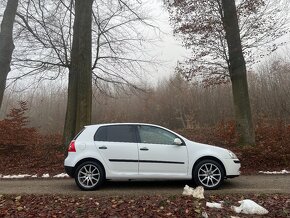 Volkswagen Golf 1.6 Automat - Po veľkom servise/STK do 2026 - 6