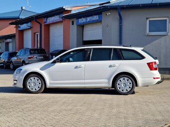 Škoda Octavia Combi 2.0 TDI Style DSG - 6