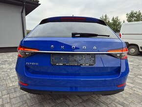 Škoda Superb 2.0 TDi 110kw DSG 2022 MATRIX - 6