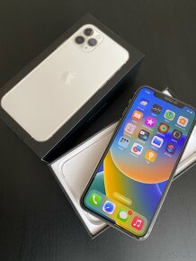 iPhone 11 pro Silver - 6