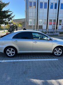 Toyota Avensis 2.2d - 6