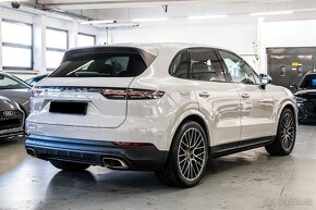 Porsche Cayenne - 6