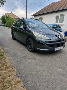 Peugeot 207 - 6