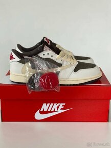 Air Jordan 1 Low x Travis Scott Sail & Ridgerock - 6