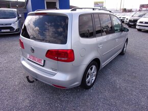 Volkswagen Touran 2.0 TDI Comfortline DSG - 6