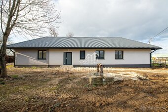 Rodinný dom po rekonštrukcii, Ložín - 6