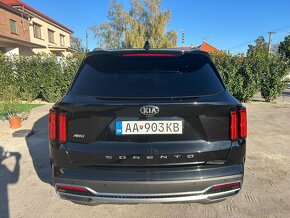 KIA SORENTO 2.2 CRDi PLATINUM AWD - 6