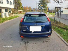 Ford Focus  2005 1.6 74 kw - 6