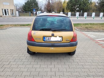 Predam Renault clio 1.4 16v benzín kW 74 r.v 2001 - 6