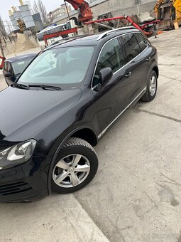 Predam Volkswagen Touareg II 3.0 tdi - 6