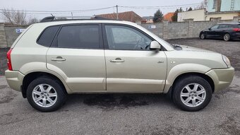 Hyundai Tucson 2.0 CVVT Elegance za 3.300 € - 6