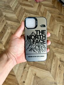 Hliníkový The North Face kryt na iPhone - napíš aký iPhone - 6