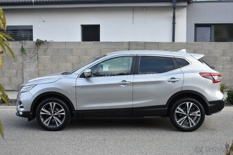 Nissan Qashqai 1,3 DIG-T Automat 160 PS Benzín Full. Led - 6