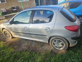 Peugeot 206 1.4 - 6