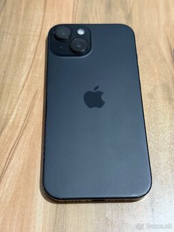 Predám Apple iPhone 15 256GB Black Známky používania sú na t - 6