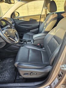 Hyundai Tucson 2.0 CRDi Premium 4x4, 8st. Automat - 6