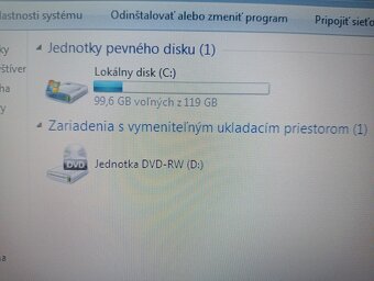 predám ntb Toshiba / Intel core i3/ 4gb ram / ssd/ Windows 7 - 6