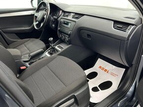 Octavia Combi 1,6 TDI Ambition M5 77kW Top stav - 6