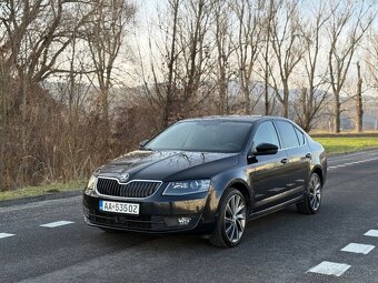 Škoda Octavia 2.0 TDi 135kw DSG 4x4 Laurin & Klement,PANO - 6