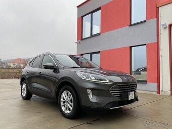 Ford Kuga 2.0 TDCi 190k Titanium A/T AWD DPH - 6