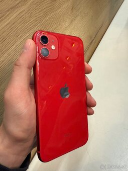 iPhone 11 (Product RED) 128 GB - 6