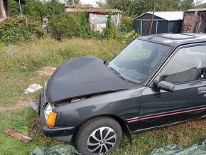 Peugeot 205 na náhradné diely - 6