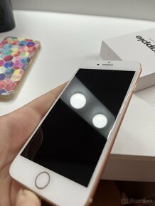  Apple iPhone 8 Plus 64GB Gold  - 6