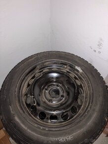 zimné ako nové 205/60 R16 96H + disky - 6