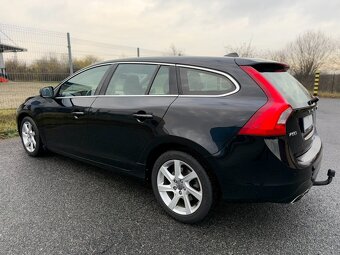 Volvo V60 2.0 D4 133kW | tažné, manuál, NAVI, tempomat - 6